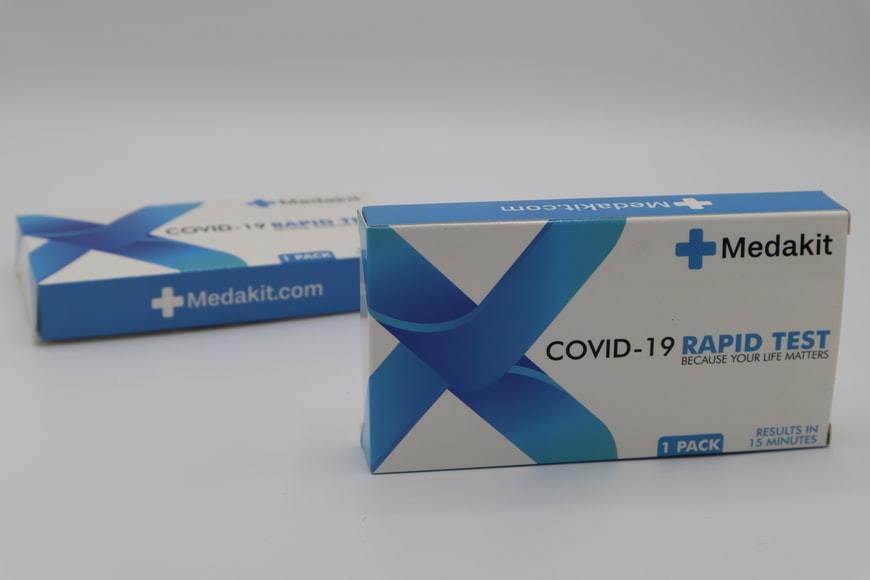 covid-19 rapid text in box