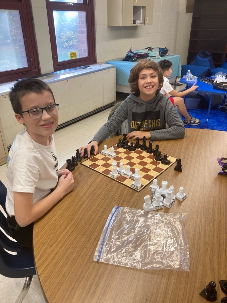 Hoxsie after school Chess Club